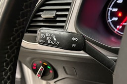 valkoinen SEAT Leon ST 2018 kuva 17.