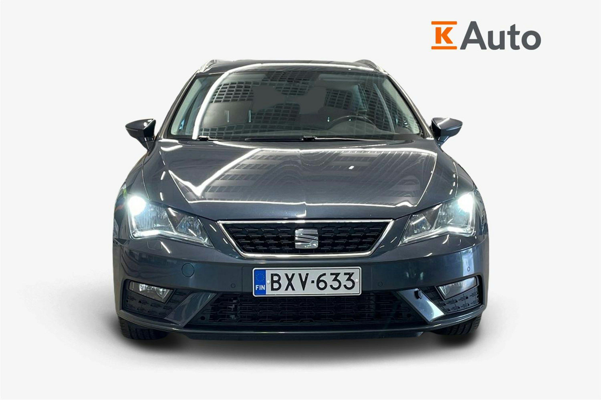 harmaa SEAT Leon ST 2019 kuva 5.
