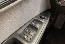 harmaa SEAT Leon ST 2019 kuva 24.