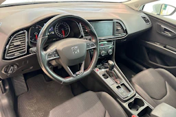 valkoinen SEAT Leon ST 2019 kuva 6.