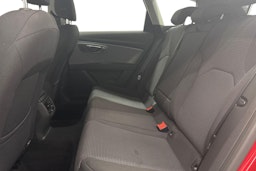 punainen SEAT Leon ST 2019 kuva 10.