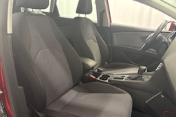 punainen SEAT Leon ST 2019 kuva 14.