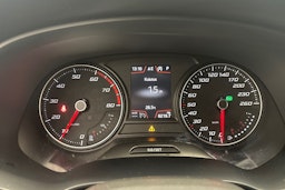 punainen SEAT Leon ST 2019 kuva 16.