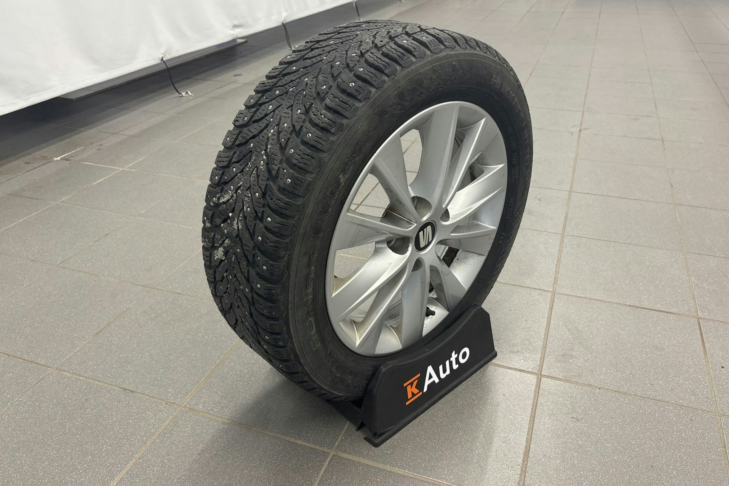punainen SEAT Leon ST 2019 kuva 23.