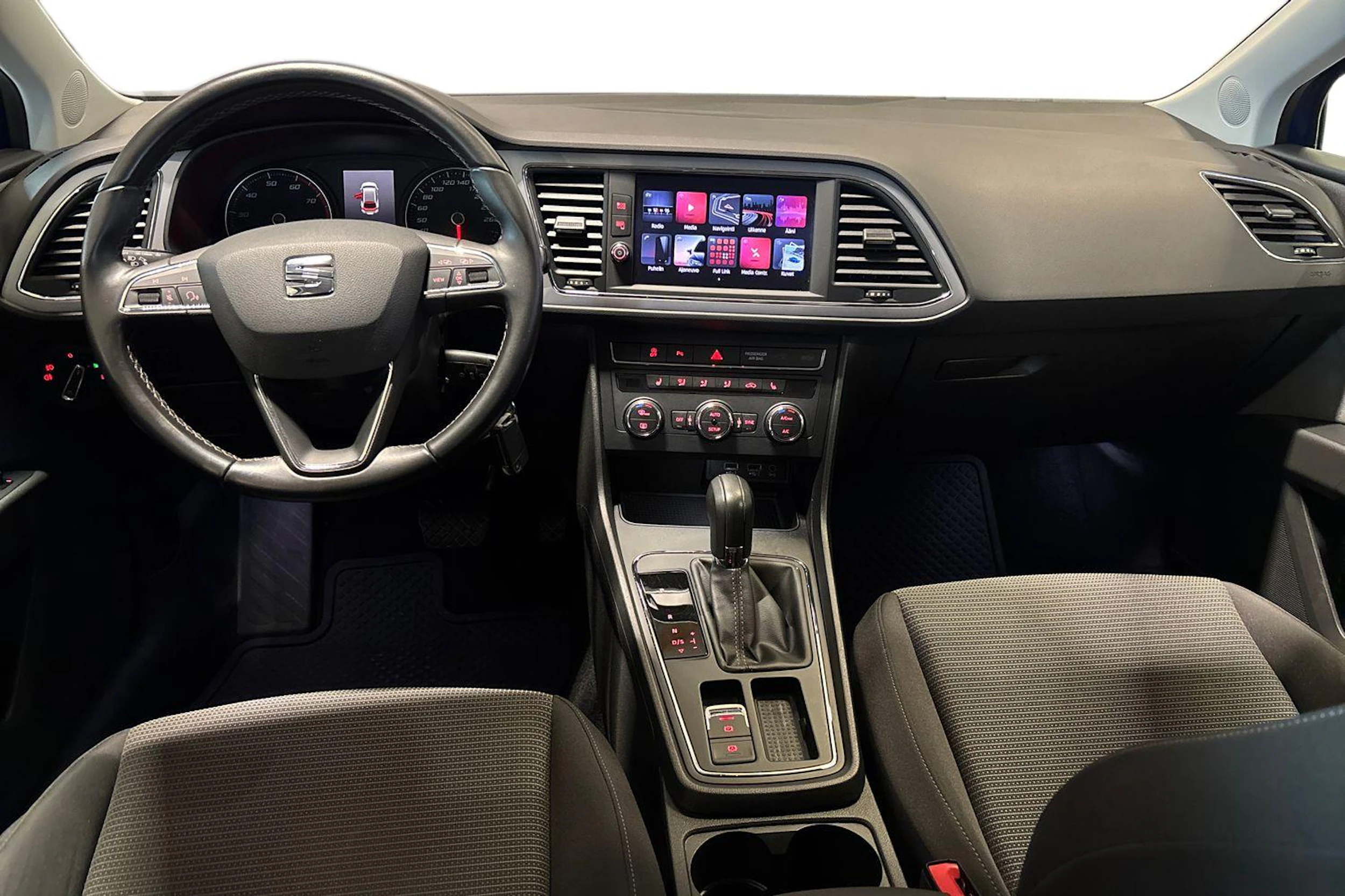Sininen SEAT LEON ST 2019 kuva 7.