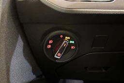 Sininen SEAT LEON ST 2019 kuva 13.