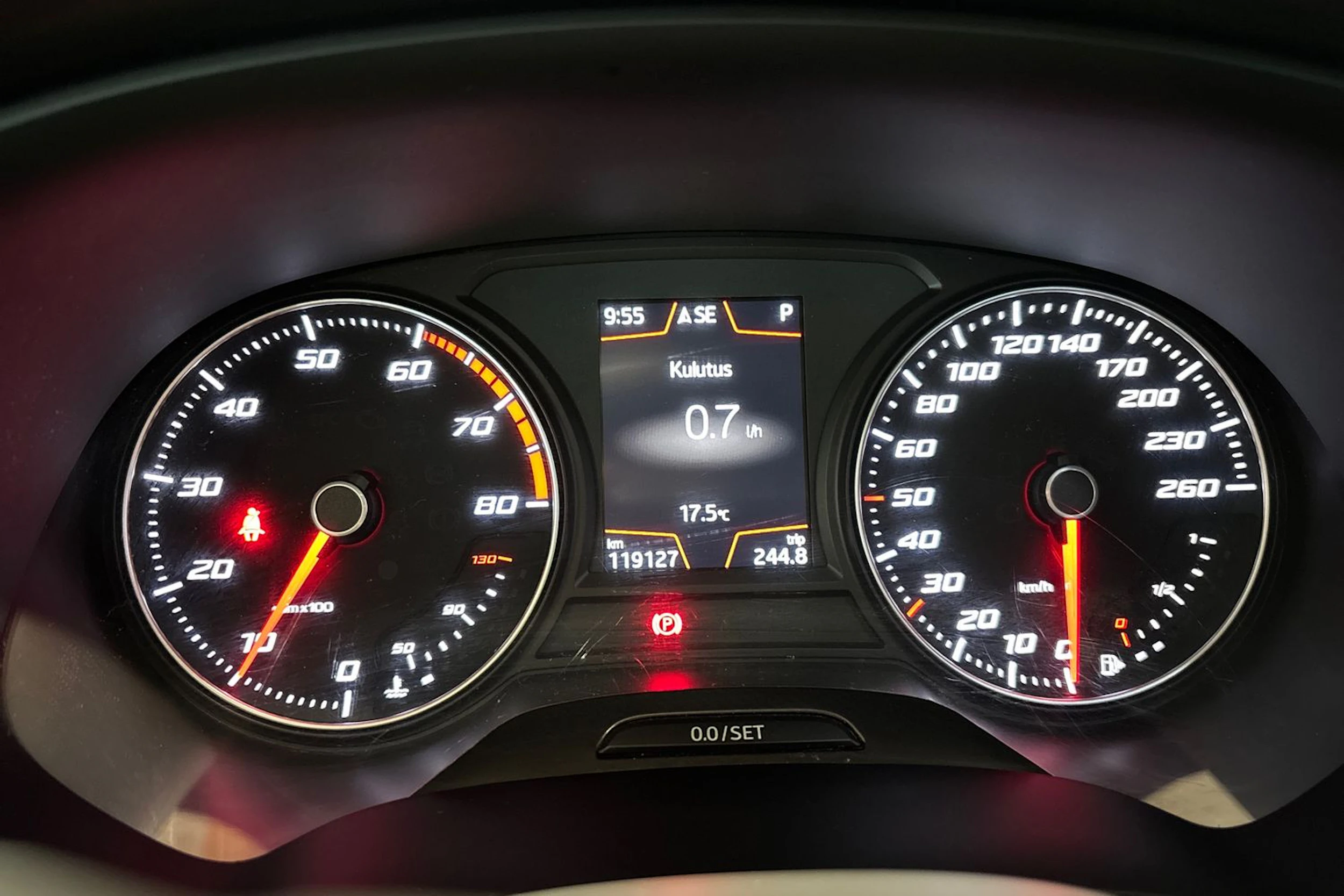Sininen SEAT LEON ST 2019 kuva 14.