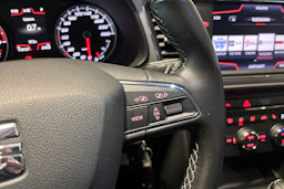 Sininen SEAT LEON ST 2019 kuva 16.