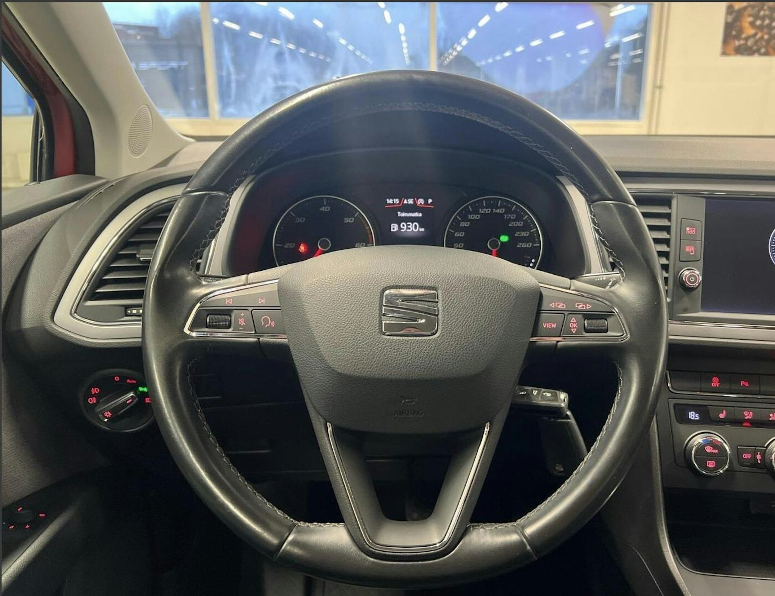 vihreä SEAT Leon ST 2019 kuva 11.