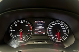 vihreä SEAT Leon ST 2019 kuva 12.