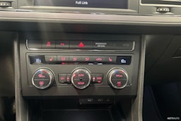 vihreä SEAT Leon ST 2019 kuva 14.