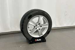 valkoinen SEAT Leon ST 2019 kuva 28.