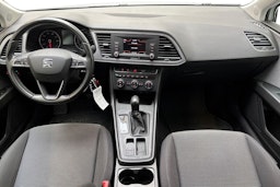 valkoinen SEAT Leon ST 2020 kuva 9.