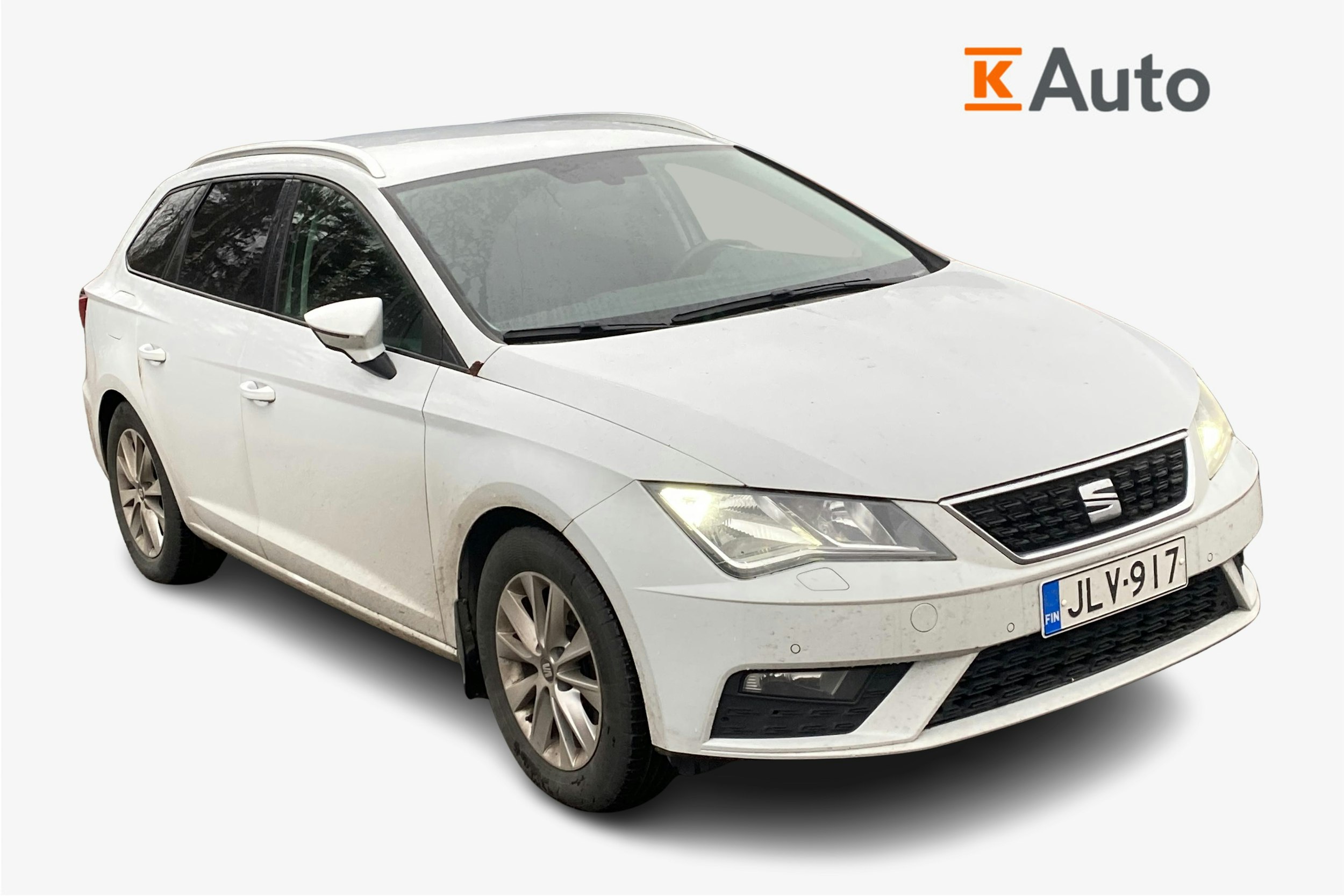Valkoinen SEAT LEON ST 2020 kuva 1.