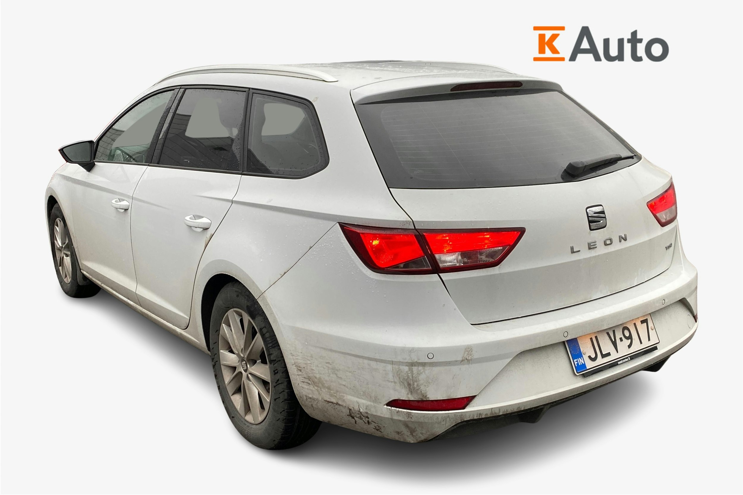 Valkoinen SEAT LEON ST 2020 kuva 2.