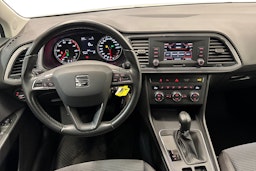 Valkoinen SEAT LEON ST 2020 kuva 7.