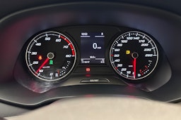 Valkoinen SEAT LEON ST 2020 kuva 18.