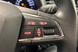 Valkoinen SEAT LEON ST 2020 kuva 21.