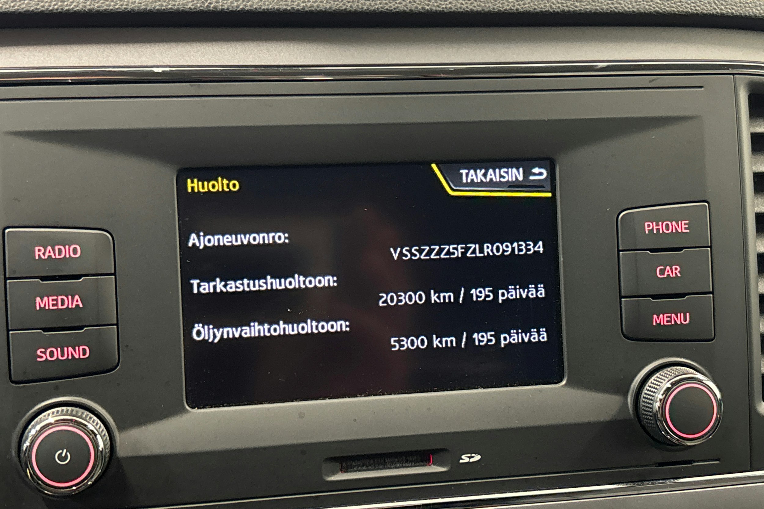 Valkoinen SEAT LEON ST 2020 kuva 22.