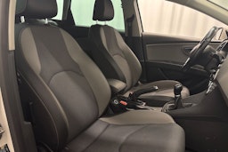 valkoinen SEAT Leon X-Perience 2015 kuva 14.