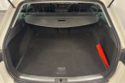 valkoinen SEAT Leon X-Perience 2015 kuva 15.