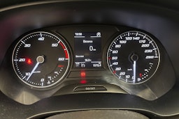 valkoinen SEAT Leon X-Perience 2015 kuva 16.