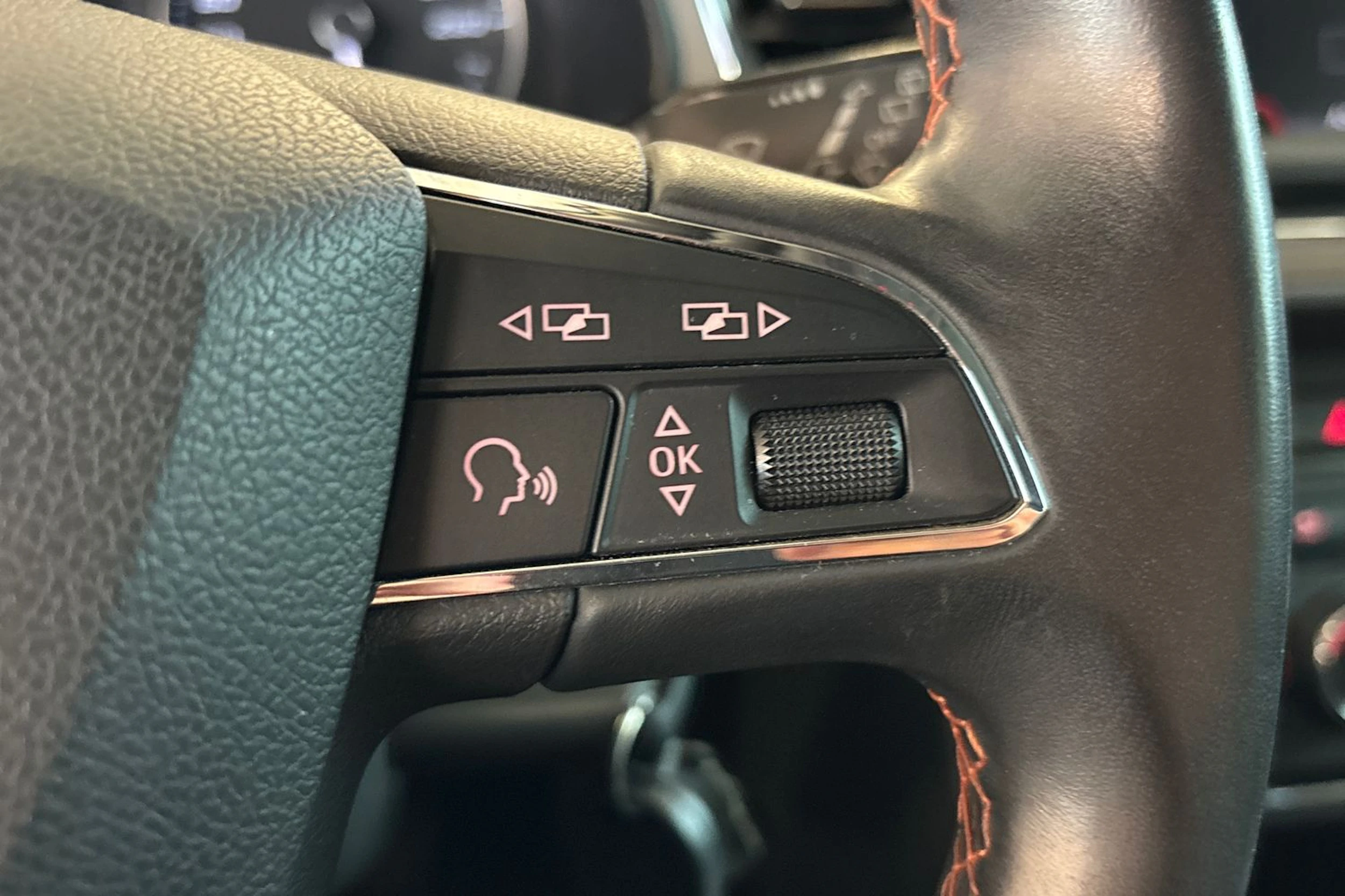 Musta SEAT LEON X-PERIENCE 2016 kuva 12.