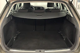 ruskea (beige) SEAT Leon X-Perience 2016 kuva 22.