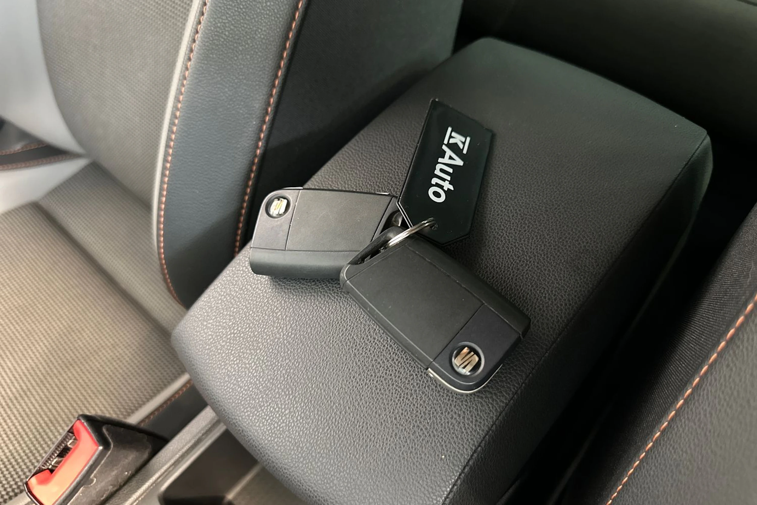 hopea SEAT Leon X-Perience 2017 kuva 27.