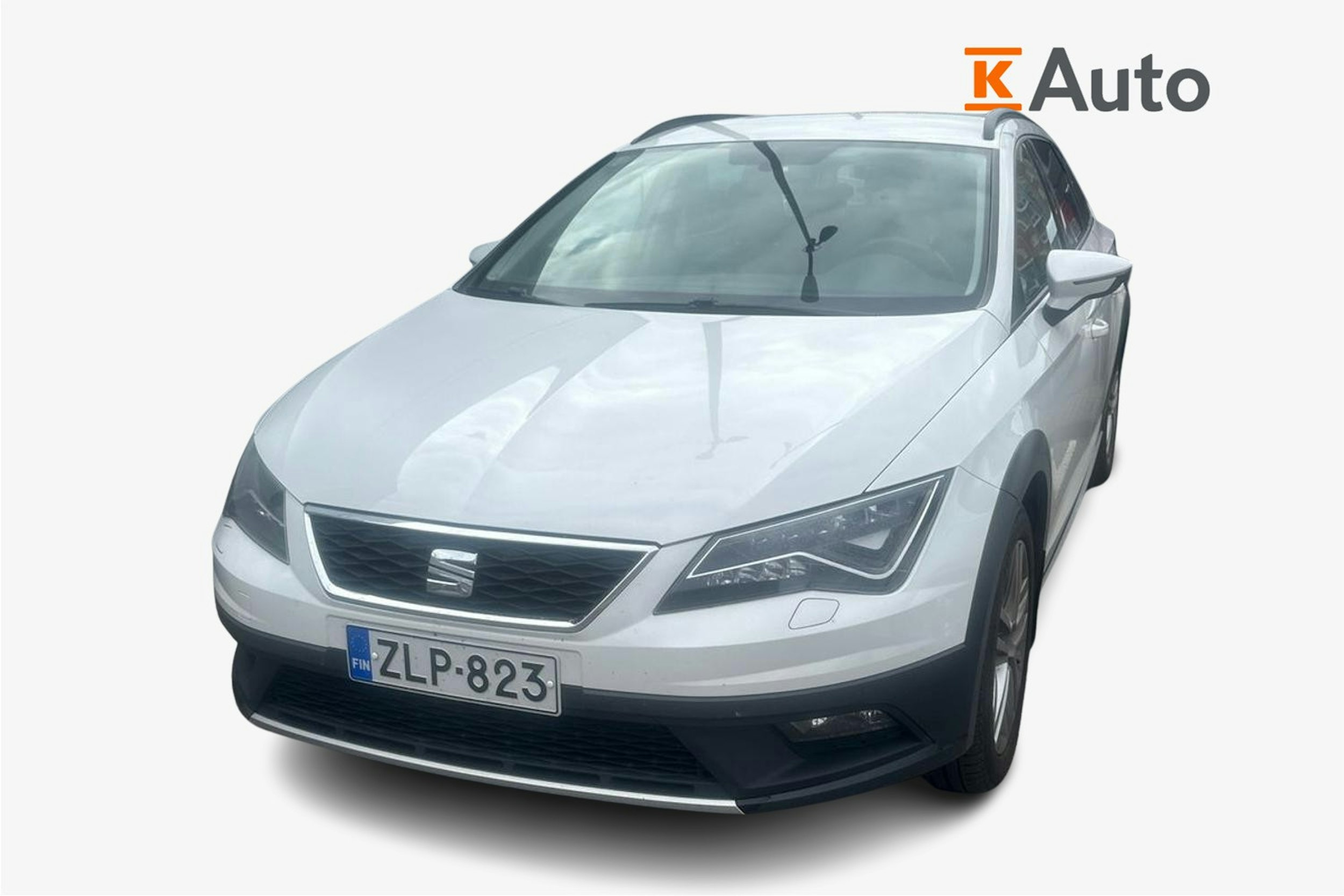 Valkoinen SEAT LEON X-PERIENCE 2017 kuva 1.