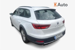 Valkoinen SEAT LEON X-PERIENCE 2017 kuva 2.