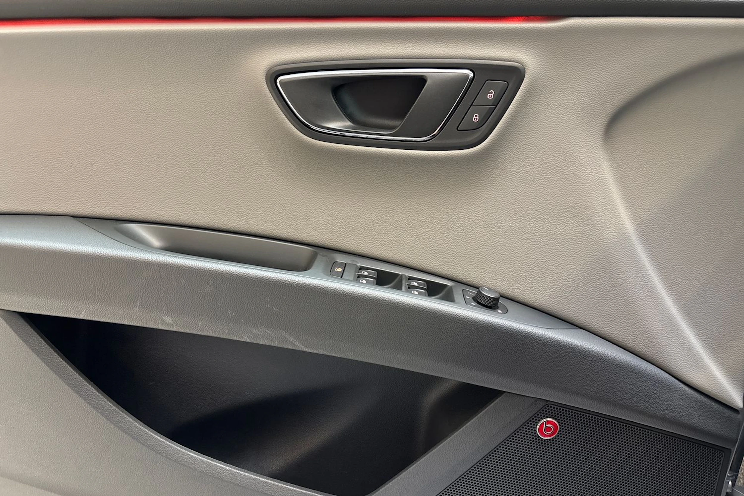 hopea SEAT Leon X-Perience 2018 kuva 15.