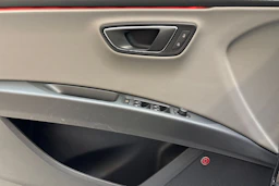 hopea SEAT Leon X-Perience 2018 kuva 15.