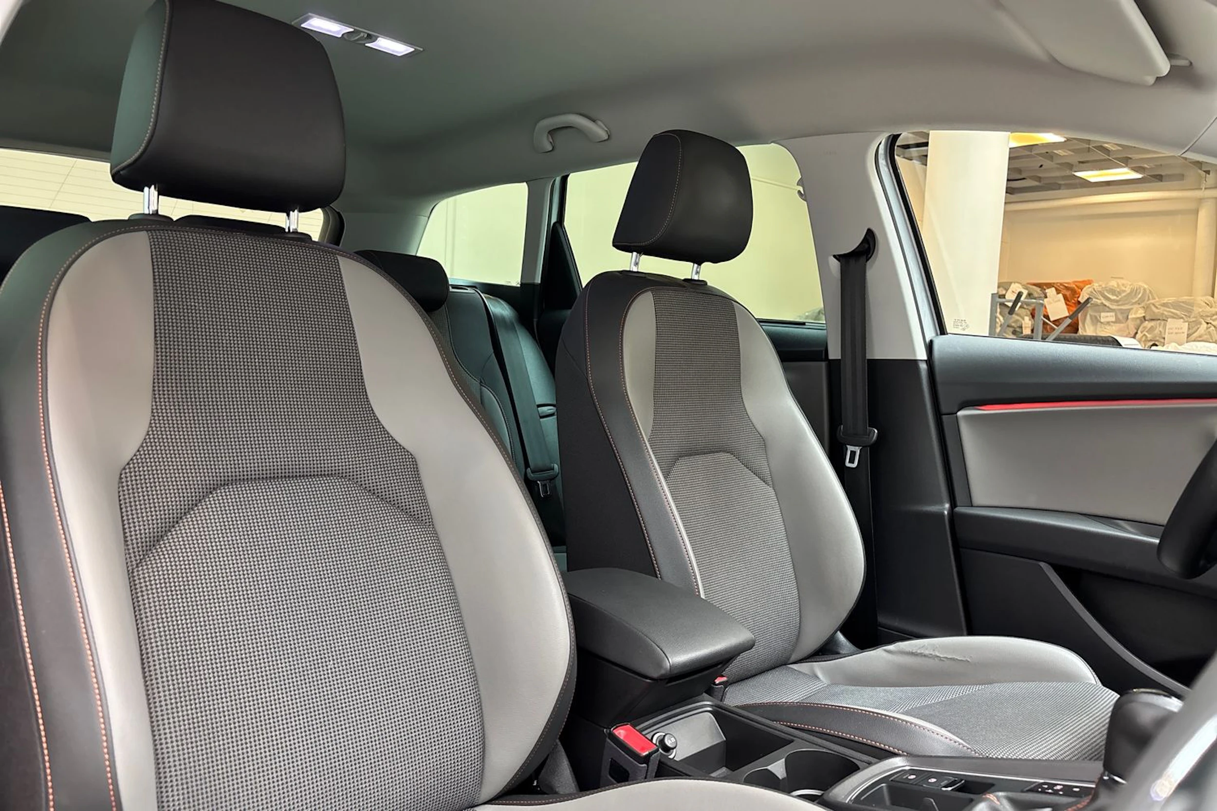 hopea SEAT Leon X-Perience 2018 kuva 23.