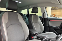 hopea SEAT Leon X-Perience 2018 kuva 23.