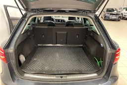 harmaa SEAT Leon X-Perience 2019 kuva 20.