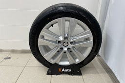 harmaa SEAT Leon X-Perience 2019 kuva 22.