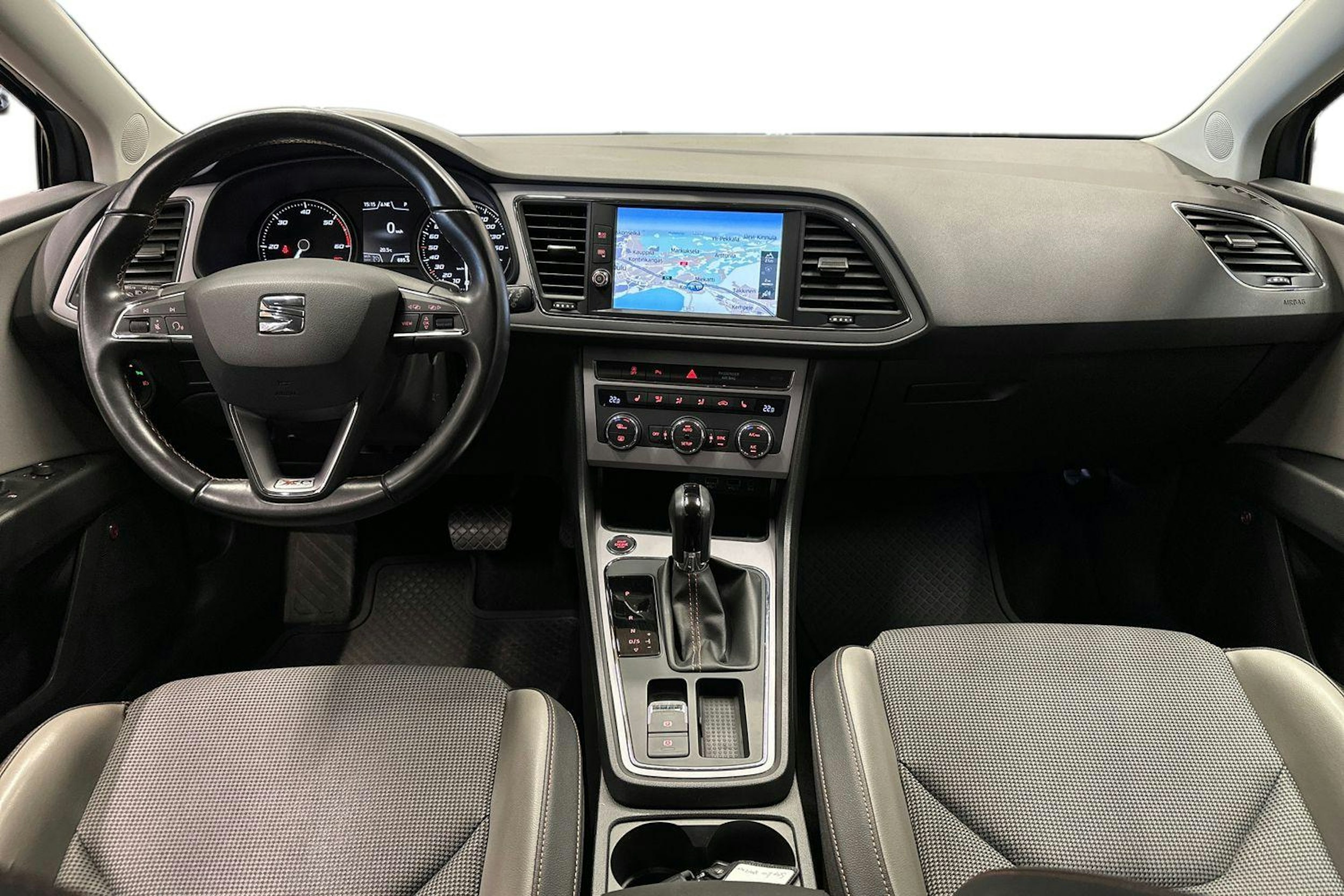 harmaa SEAT Leon X-Perience 2019 kuva 11.