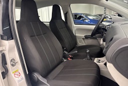 valkoinen SEAT Mii 2018 kuva 11.