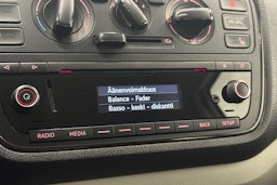 valkoinen SEAT Mii 2018 kuva 23.