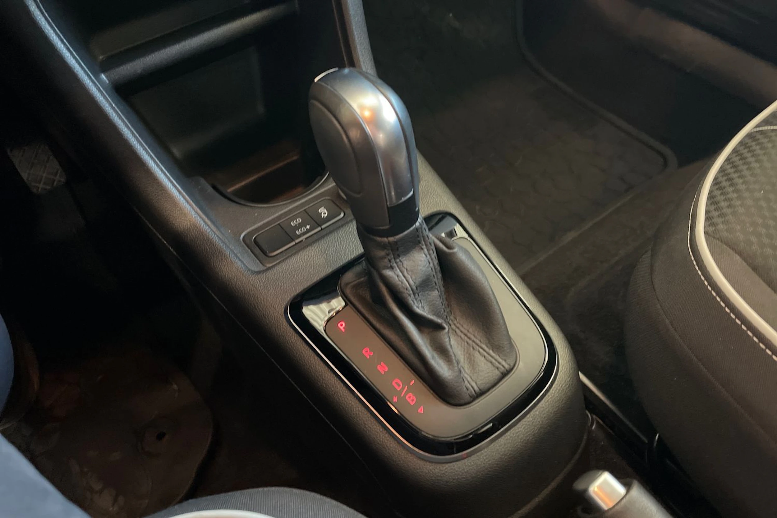 musta SEAT Mii 2021 kuva 14.