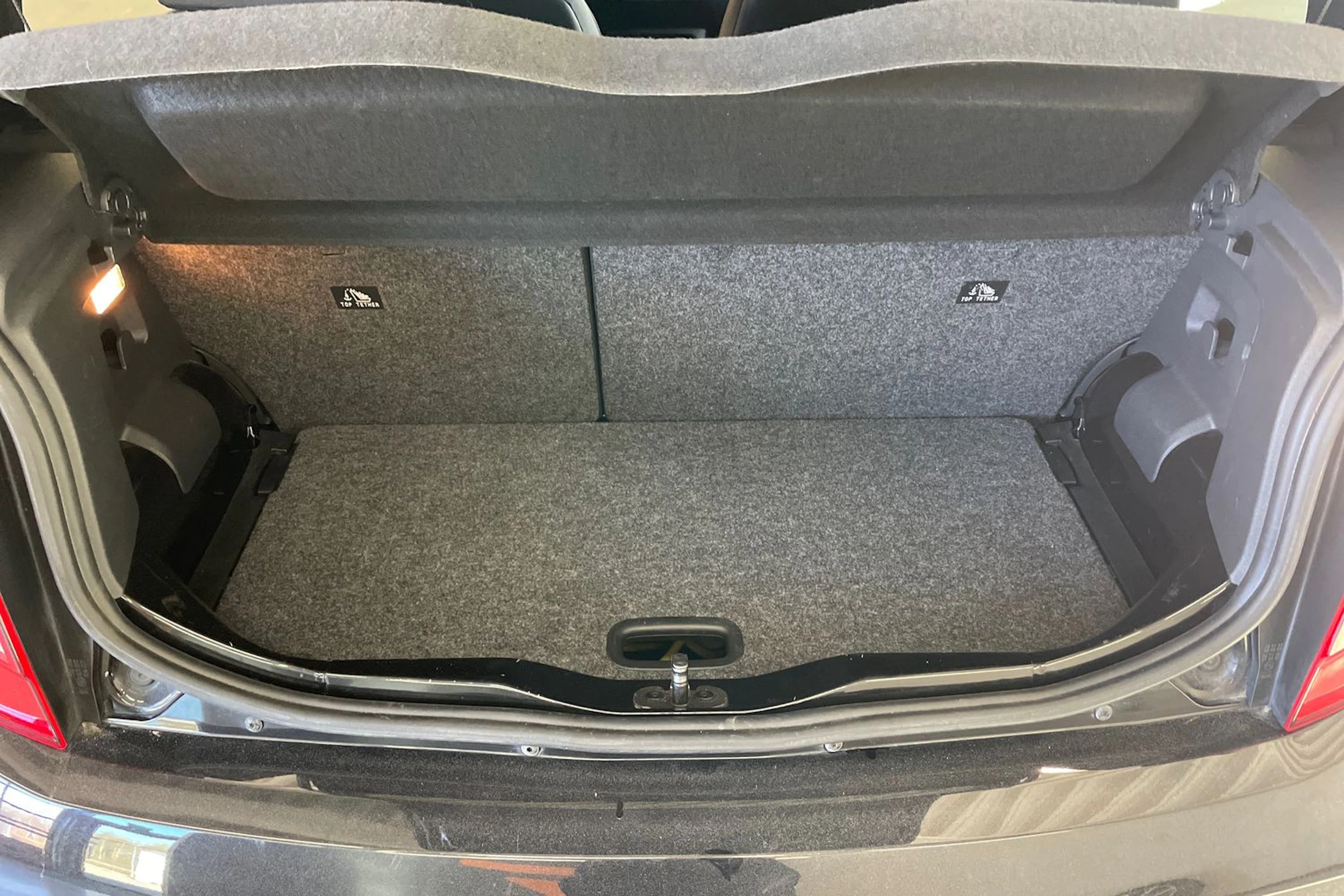 musta SEAT Mii 2021 kuva 16.