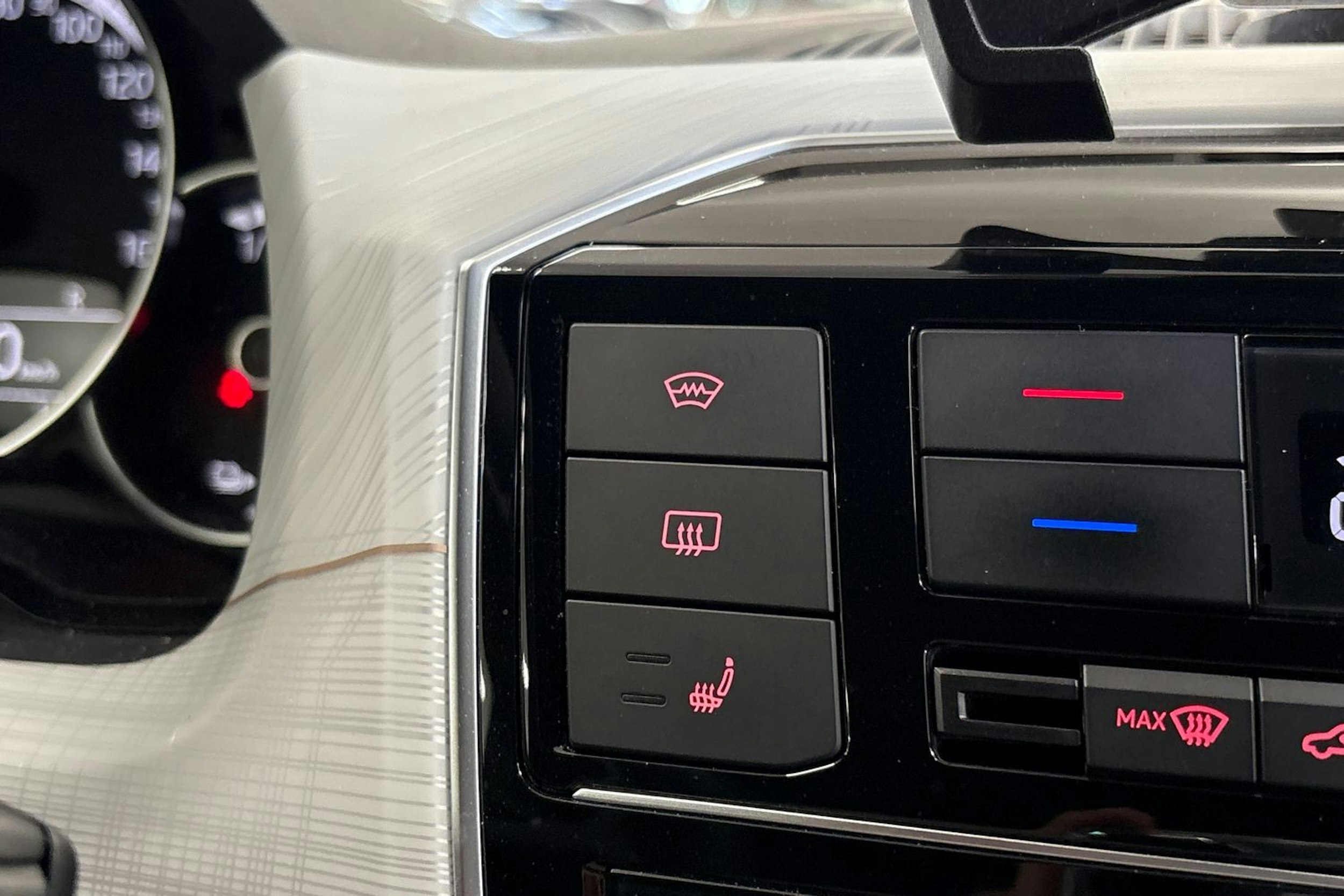 musta SEAT Mii 2021 kuva 14.