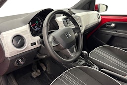 punainen SEAT Mii 2021 kuva 7.