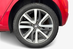 punainen SEAT Mii 2021 kuva 11.