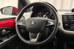 punainen SEAT Mii 2021 kuva 14.