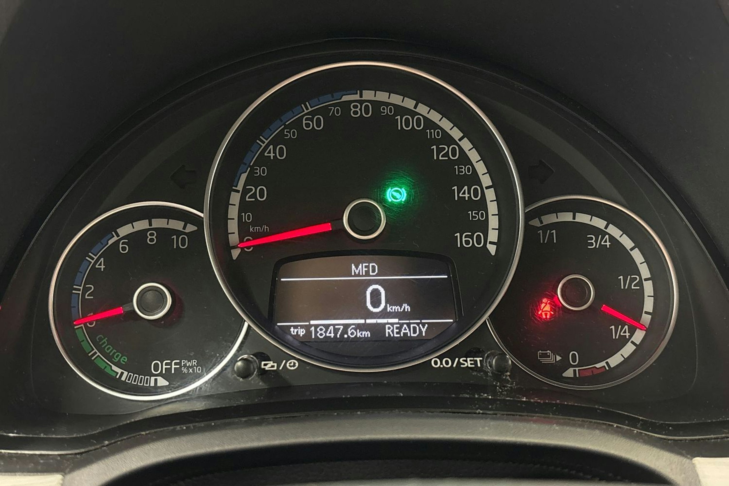 punainen SEAT Mii 2021 kuva 15.