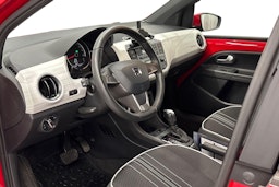 punainen SEAT Mii electric 2021 kuva 7.