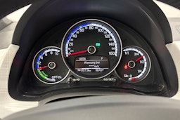 punainen SEAT Mii electric 2021 kuva 19.