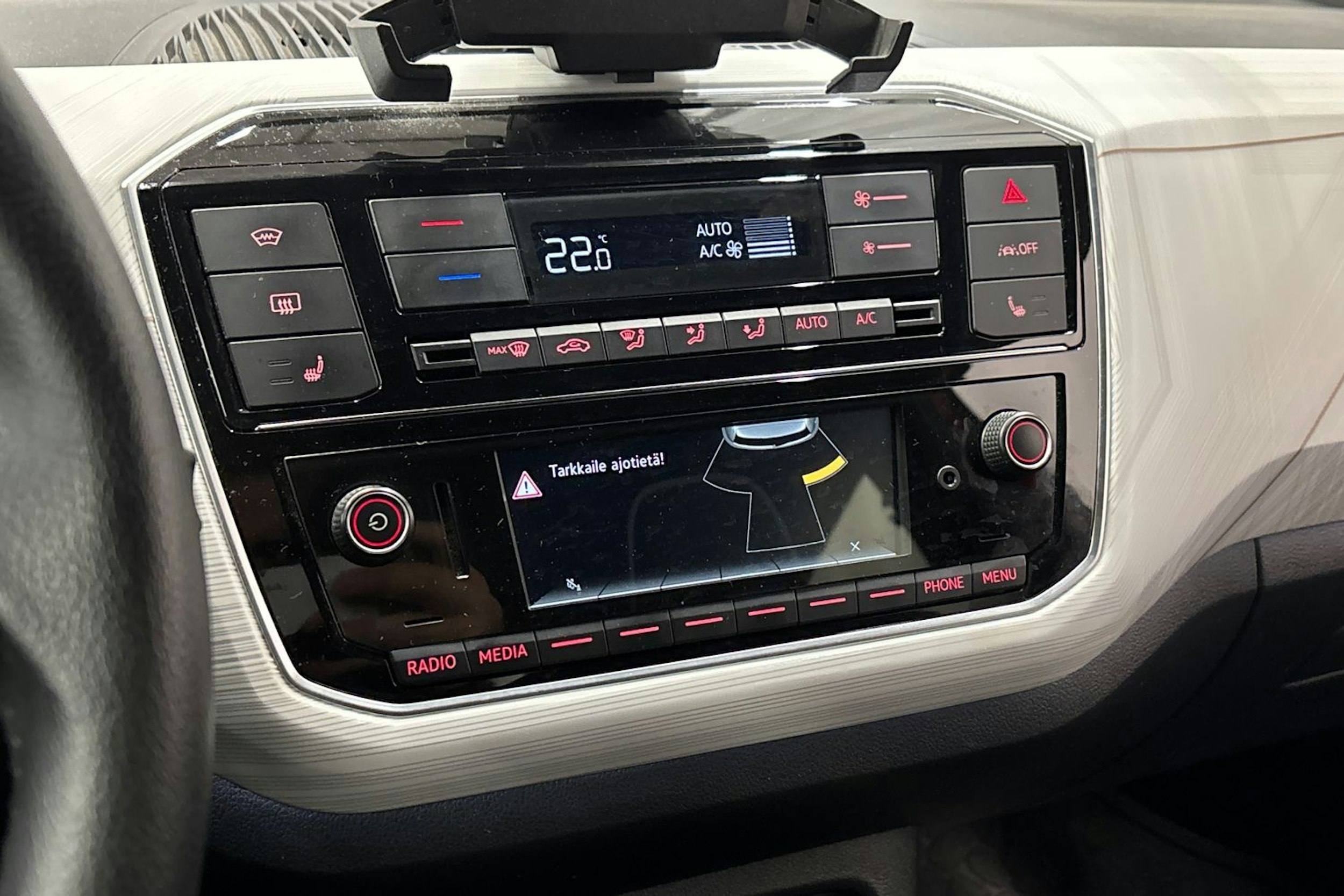 punainen SEAT Mii electric 2021 kuva 21.